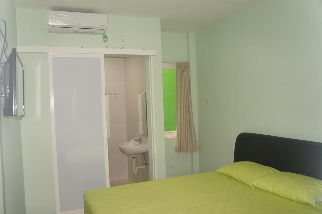 Budget Guest House Tunas Mandiri Jaya Malang Quarto foto